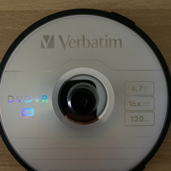 11 Dvd+R, 13 cd-r