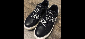 Кожаные кроссовки Liu Jo (1 фото из 4)