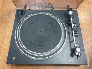 Philips AF 685 Belt Drive Turntable (1979) (2 foto / 3)