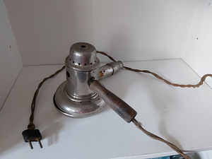 Juuksuri töövahendid (2 foto / 8)