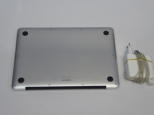 Ноутбук Macbook Pro (2015) A1502 + зарядка (5 фото из 5)