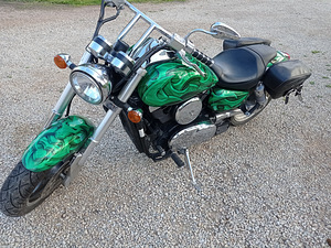 Kawasaki VN1500 02a в качестве запчастей (4 фото из 10)