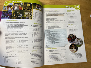 Workbook Upstrem Student’s book A2 (2 foto / 5)