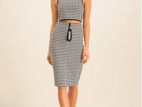 Guess suit ( top + skirt ) S size