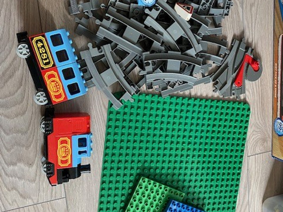 Lego ja Lego Duplo 5 kasti