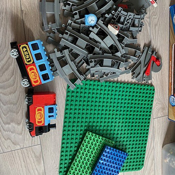 Lego ja Lego Duplo 5 kasti