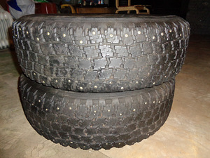 Naastrehvid Nokian 185/70R14 2 tk (3 foto / 3)