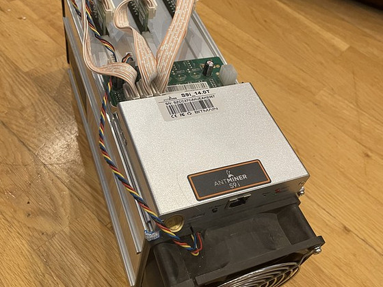 Antminer s9i