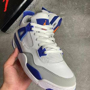 Nike Air Jordan 4 (2 фото из 3)