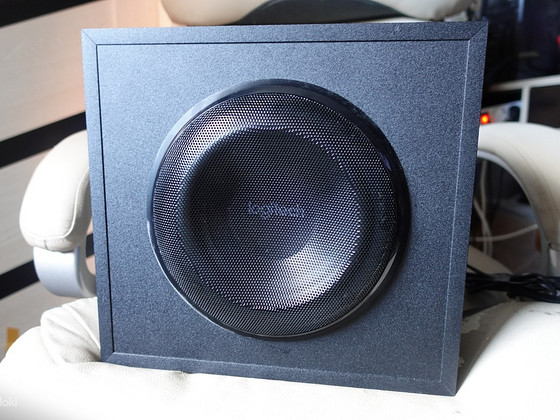 Logitech z623
