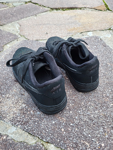Nike Air nr 35,5 (2 фото из 2)