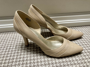 Туфли Anne Klein s40 (2 фото из 5)