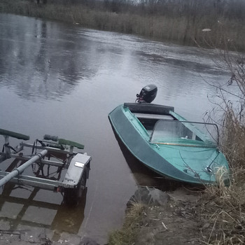 Рыбацкая лодка.