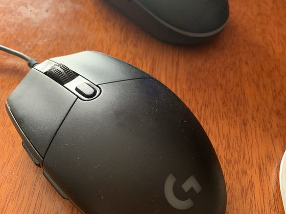 Игровая мышь Logitech G102