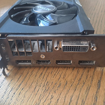 Видеокарта Sapphire Nitro R9 390 8 ГБ