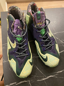 Nike LeBron XI в хорошем состоянии, размер 45. (1 фото из 4)