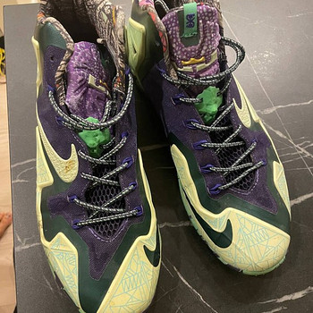 Nike LeBron XI heas olukorras, suurus 45