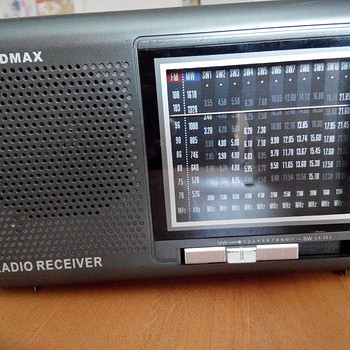Портативный радиоприемник SOUNDMAX