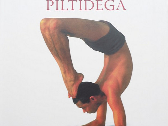 Täielik jooga raamat piltidega