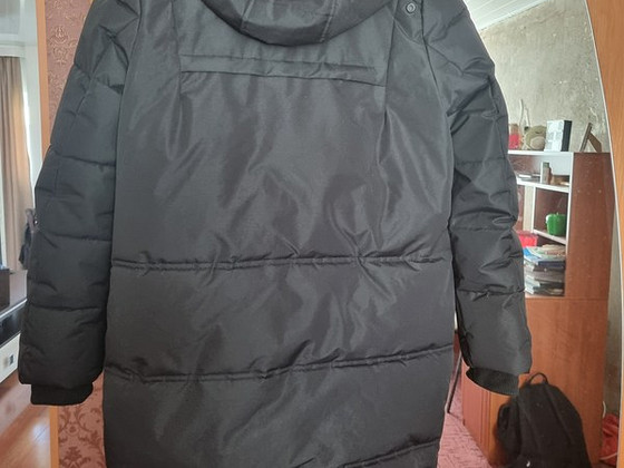 Продам зимнию куртку