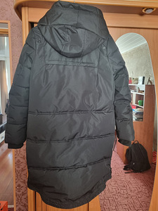 Продам зимнию куртку (1 фото из 3)