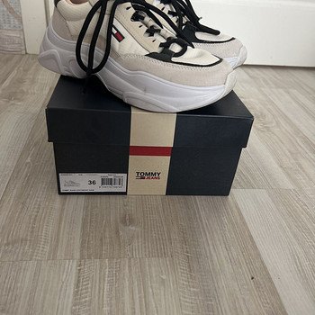 Tommy Jeans