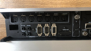 Bang & Olufsen-BeoSystem 3-Cinema Engine-erillinen AV-proses (8 foto / 10)