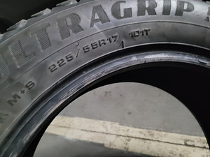 Good year 225/55R17 - 4 шт. (2 фото из 8)