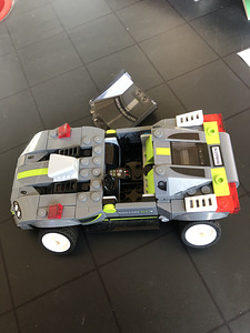 Kohandatud kalleriga Lego auto (1 foto / 6)