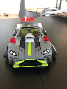 Kohandatud kalleriga Lego auto (4 foto / 6)