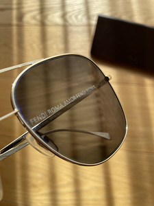Fendi (2 foto / 5)