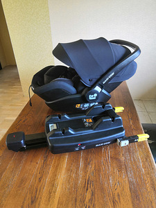 MAXI-COSI TURVAHÄLL koos isofix alusega +jalg uuevääärne (1 foto / 5)