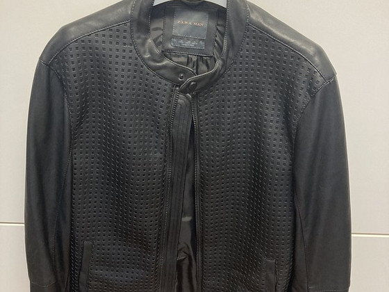 Куртка Zara ,S (на подростка)