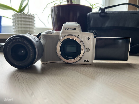 Canon hübriidkaamera