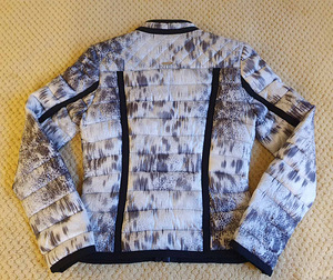 Куртка Guess, S (4 фото из 6)
