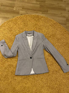 H&M pintsak suurus S (1 foto / 4)