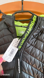 Осенняя куртка SuperDry (2 фото из 3)