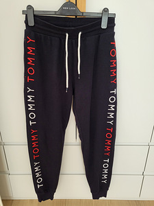 Tommy Hilfiger s (1 фото из 3)