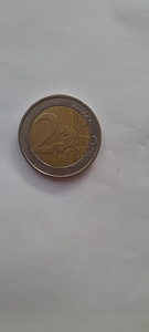 Редкая монета ,нецтр смещен греция 2002г (2 фото из 2)