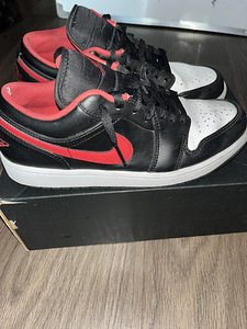 Air Jordan 1 (4 foto / 4)