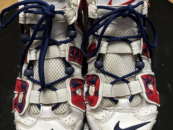 Кроссовки Nike Air Tempo 40 размера