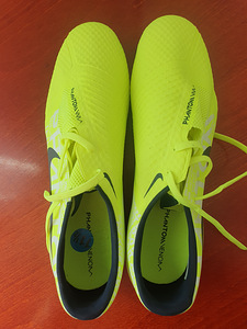 Бутсы Nike новые! (2 фото из 5)