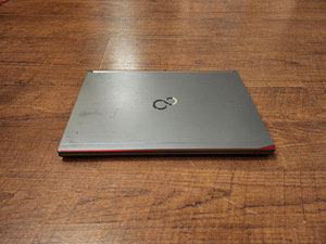 Fujitsu Lifebook E743 i7,128ssd,8GB,Win 11 (2 foto / 3)