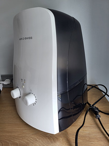 Ultraheli õhuniisutaja Boneco Air-o-Swiss U600 (3 foto / 3)