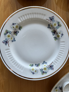 Советский сервиз (3 фото из 3)