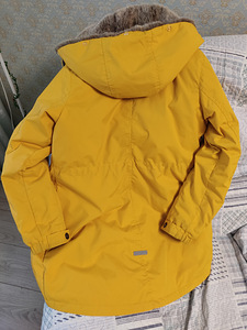 Куртка зимняя (2 фото из 3)