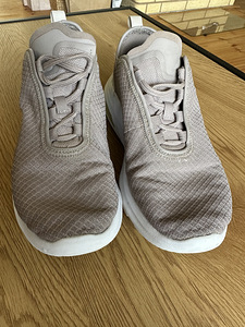 Nike tossud (2 foto / 3)