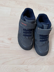 Осенние ботинки Geox (1 фото из 3)