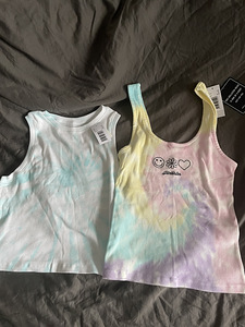 Новая одежда Hollister, GAP, Nike, DKNY (4 фото из 6)