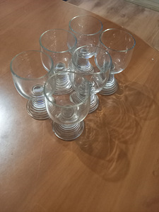 6 рюмок (2 фото из 2)